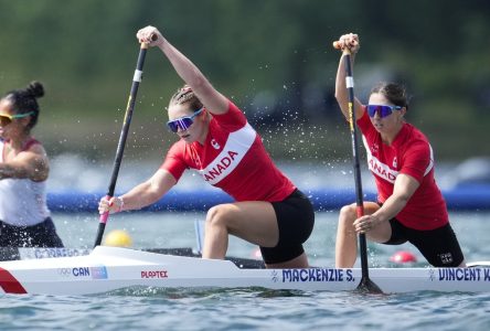 Les Canadiennes Vincent et MacKenzie obtiennent le bronze au C2 500 m à Paris