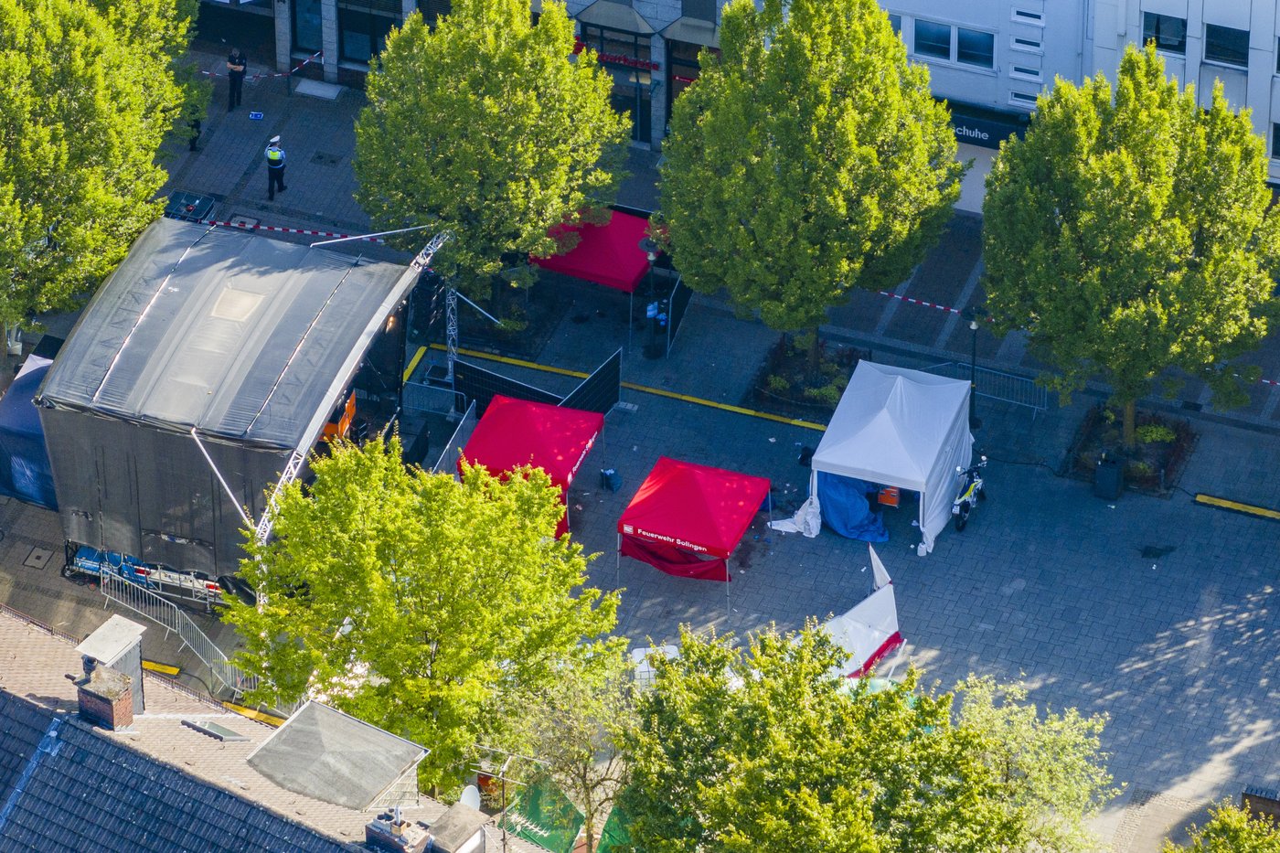 Chasse à l’homme en Allemagne après un attentat qui a fait 3 morts et 8 blessés