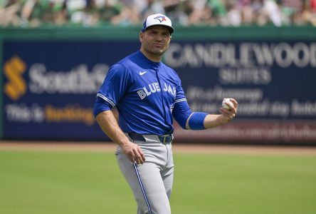 Le Canadien Joey Votto annonce sa retraite après 17 saisons dans le baseball majeur