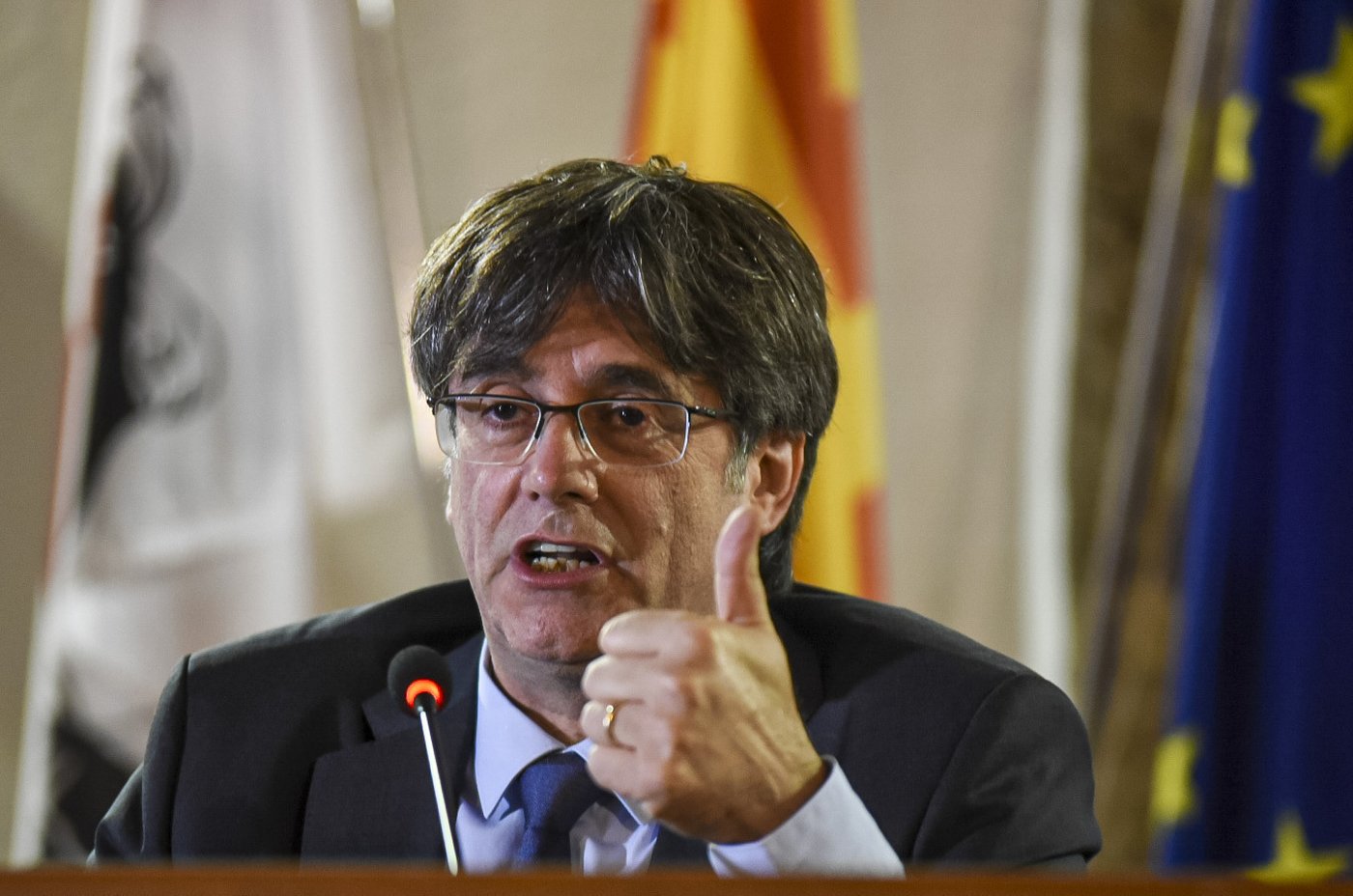 Carles Puigdemont souhaite retourner en Espagne même s’il risque une arrestation