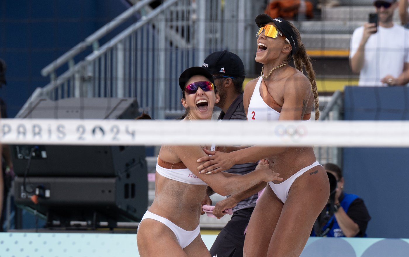 Les Canadiennes passent en finale du tournoi olympique de volleyball de plage féminin