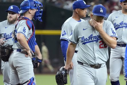 Les Dodgers placent le nom de Clayton Kershaw sur la liste des blessés de 15 jours