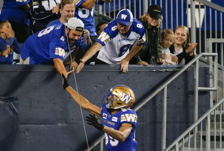 Un touché tardif permet aux Bombers de vaincre les Tiger-Cats, 26-23