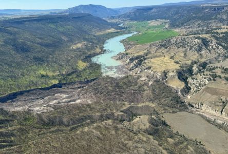 Glissement en C.-B.: les modèles suggèrent une réduction de la menace d’inondation