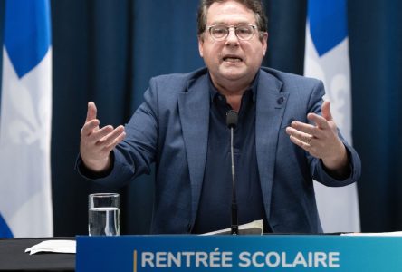 Des familles-éducatrices du Québec dénoncent l’absence de services