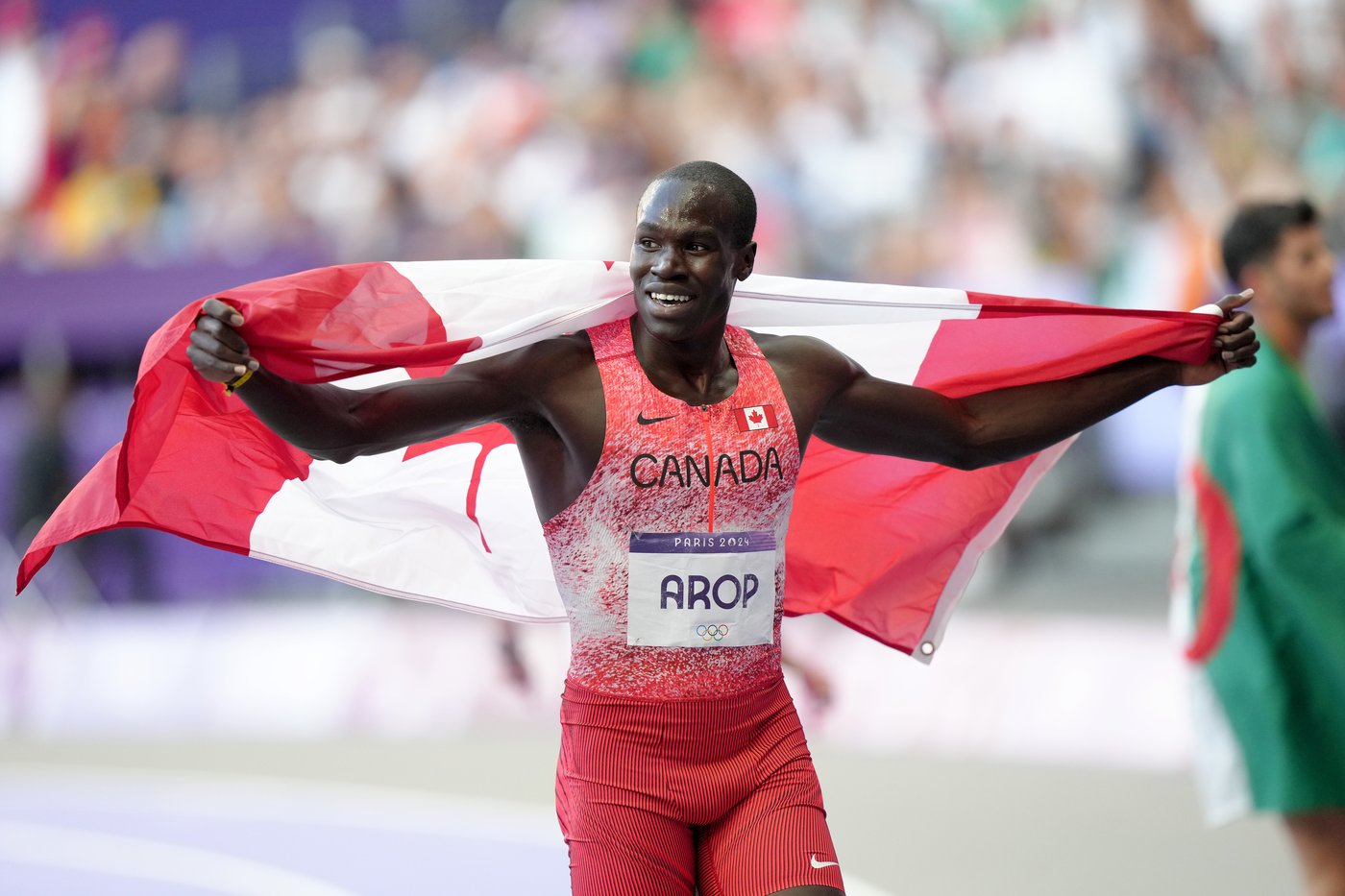 Le Canadien Marco Arop décroche la médaille de d’argent au 800 m à Paris