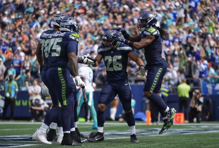 Un autre quart blessé chez les Dolphins, battus 24-3 à Seattle