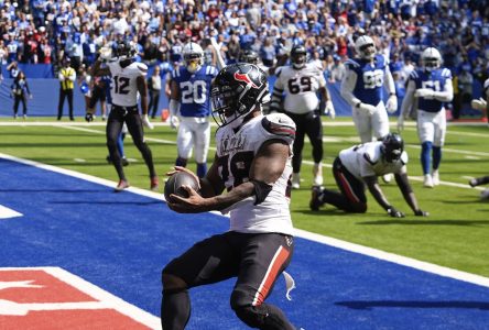 Diggs et Mixon mènent les Texans à une victoire de 29-27 contre les Colts