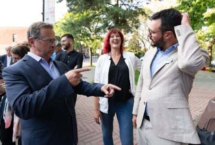 Partielle dans Verdun: «Ça sent très bon!», dit Yves-François Blanchet aux militants