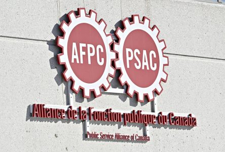 Retour au bureau 3 jours: la Cour fédérale va entendre la contestation de l’AFPC