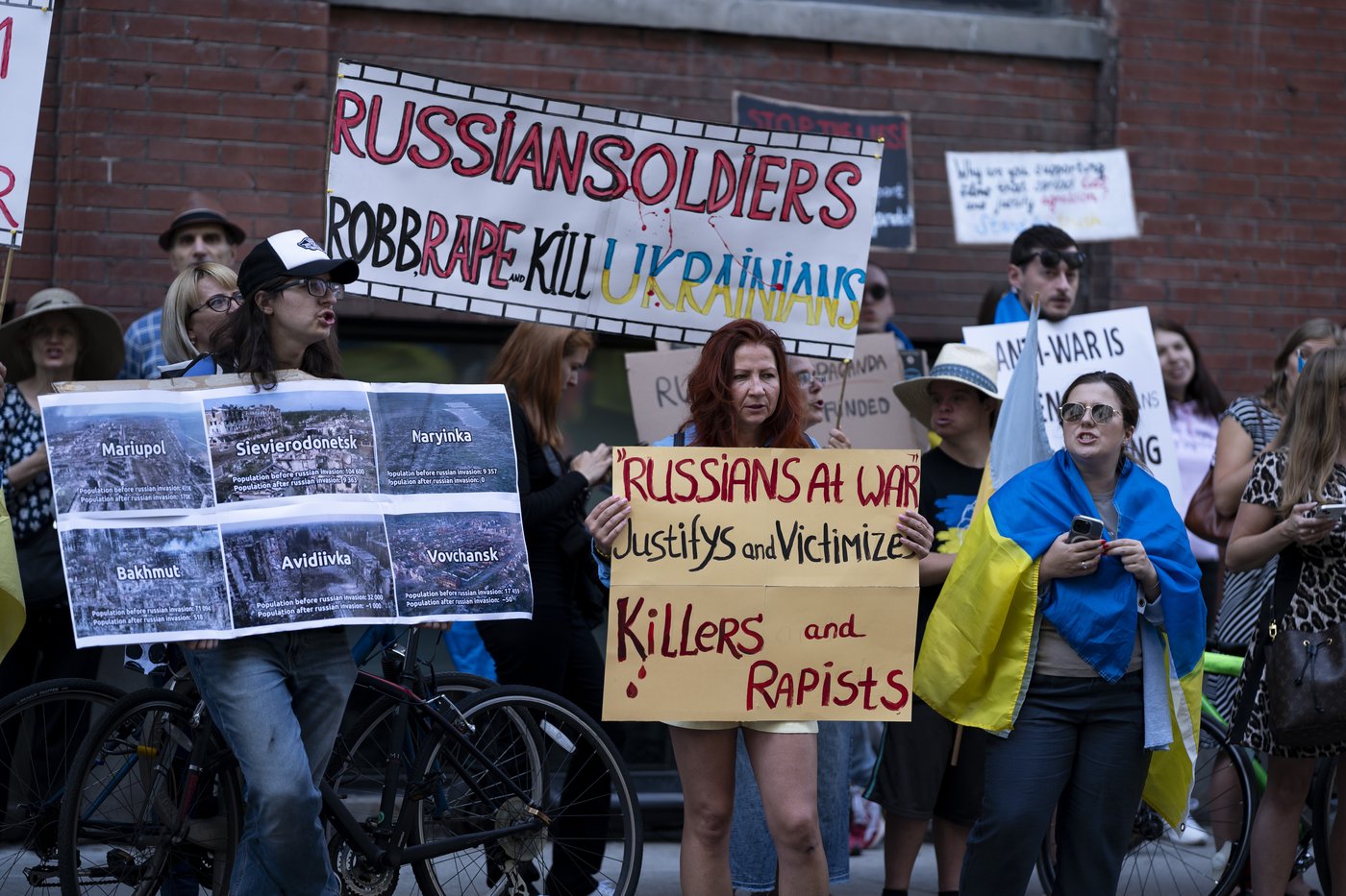 Chrystia Freeland s’oppose à la projection d’un film sur les soldats russes au TIFF