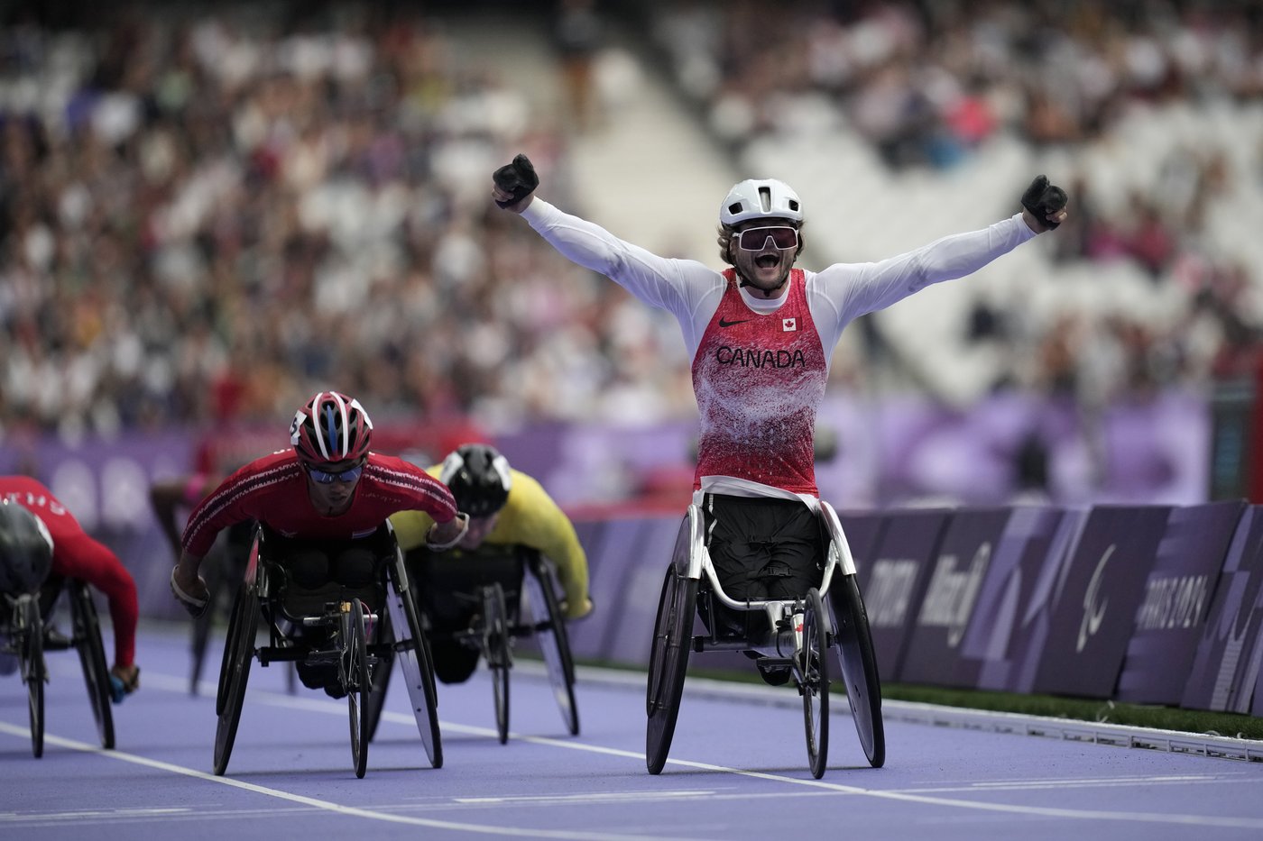 Le Canadien Austin Smeenk met la main sur l’or aux Jeux paralympiques de Paris