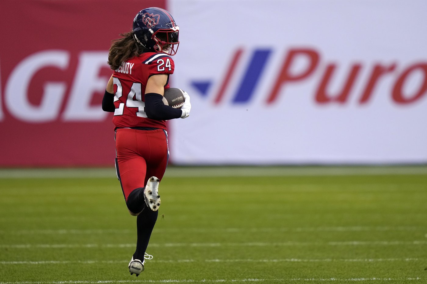 Alouettes: le maraudeur Marc-Antoine Dequoy a rejoint ses coéquipiers