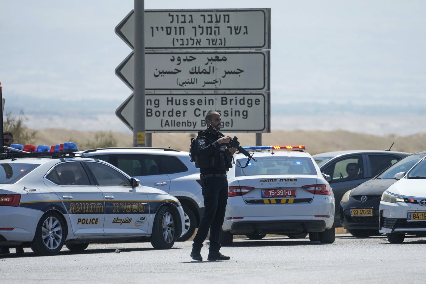 Une attaque tue trois Israéliens dimanche au pont Allenby en Cisjordanie