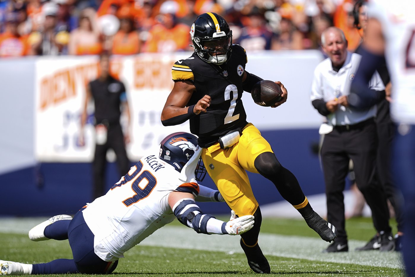 Justin Fields gagne un deuxième départ consécutif avec les Steelers, 13-6