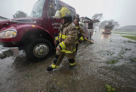 La tempête Francine s’affaiblit en se déplaçant vers le Mississippi