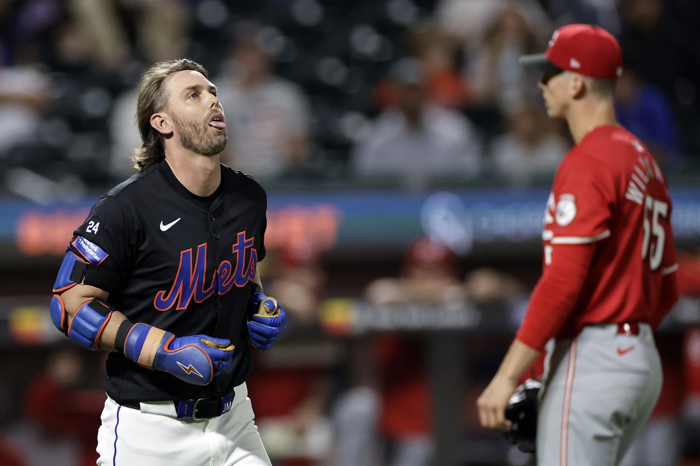 Jeff McNeil subit une fracture du poignet et ratera le reste de la saison des Mets