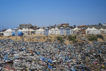 Des frappes israéliennes touchent une école de l’ONU dans un camp de la bande de Gaza