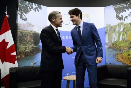 Mark Carney conseillera les libéraux sur l’économie en vue des prochaines élections