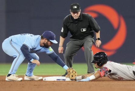 Les Red Sox viennent de l’arrière et défont les Blue Jays 6-5 en 10e manche