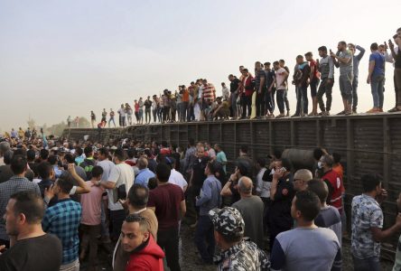 Un accident ferroviaire tue une personne et en blesse 21 autres au Égypte