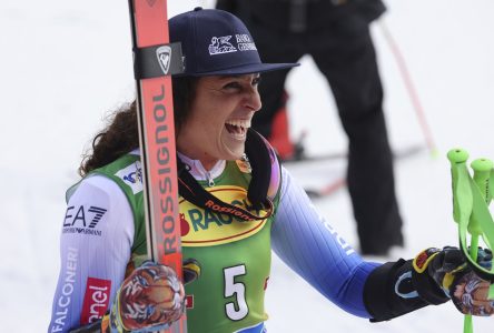 Ski alpin féminin: Brignone s’impose à Soelden, tandis que Shiffrin termine 5e