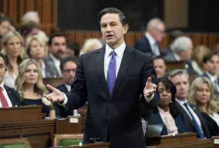 Poilievre prêt à discuter avec les bloquistes même s’il continue de les attaquer