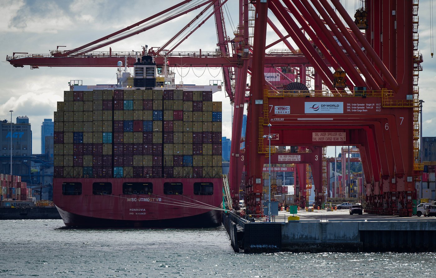 Avis de grève émis dans le cadre du conflit portuaire en Colombie-Britannique