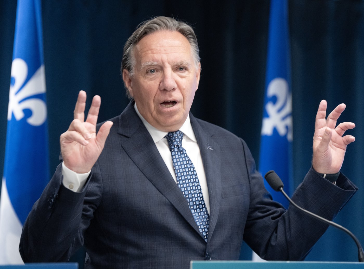 Legault veut des «zones d’attente» pour les demandeurs d’asile comme en France