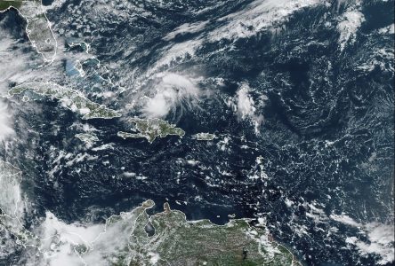 L’ouragan Oscar apporte pluie et vents violents à Cuba après avoir frappé les Bahamas