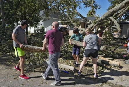 Les voisins de Floride s’unissent pour se relever de l’ouragan Milton