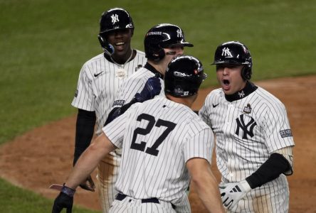 Les Yankees gagnent le quatrème match de la Série mondiale et vivent un jour de plus