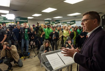 Scott Moe promet de bonifier l’aide aux étudiants s’il est réélu en Saskatchewan