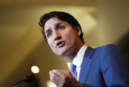 Justin Trudeau maintient qu’il reste chef et un député dissident passe à autre chose