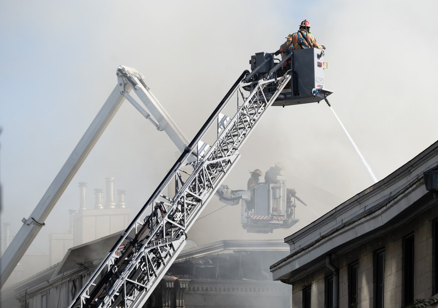 Une mère et sa fille sont mortes dans l’incendie du Vieux-Montréal