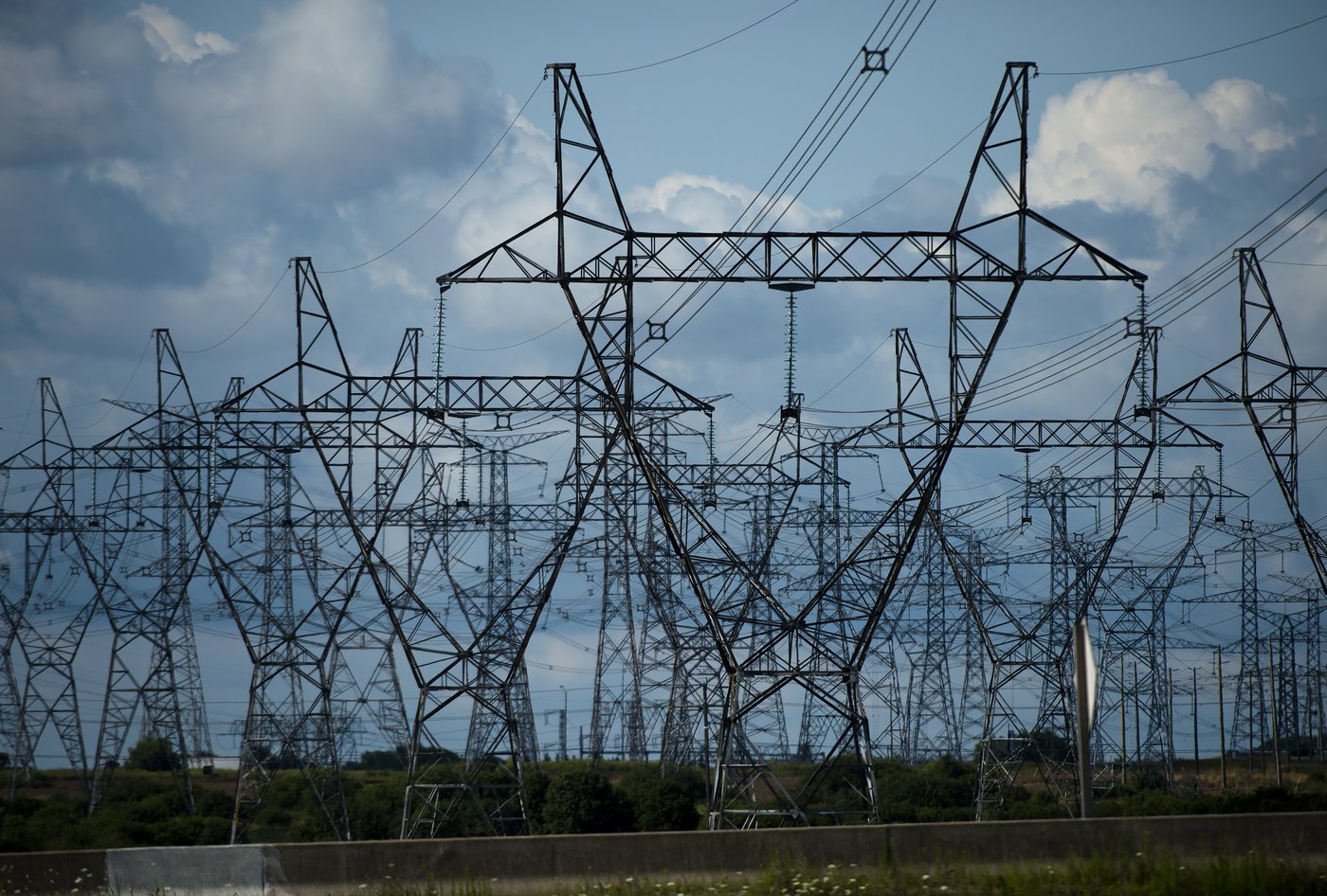 La demande d’électricité en Ontario devrait augmenter de 75 % de 2030 à 2050