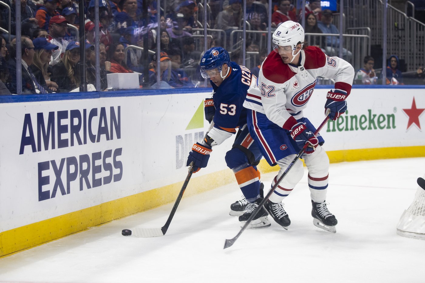 Dobson tranche en fusillade et les Islanders battent le Canadien 4-3