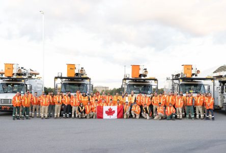 Des monteurs de lignes canadiens viennent en aide aux sinistrés des ouragans