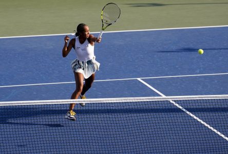 Fernandez défait Birrell et accède aux quarts de finale à Hong Kong