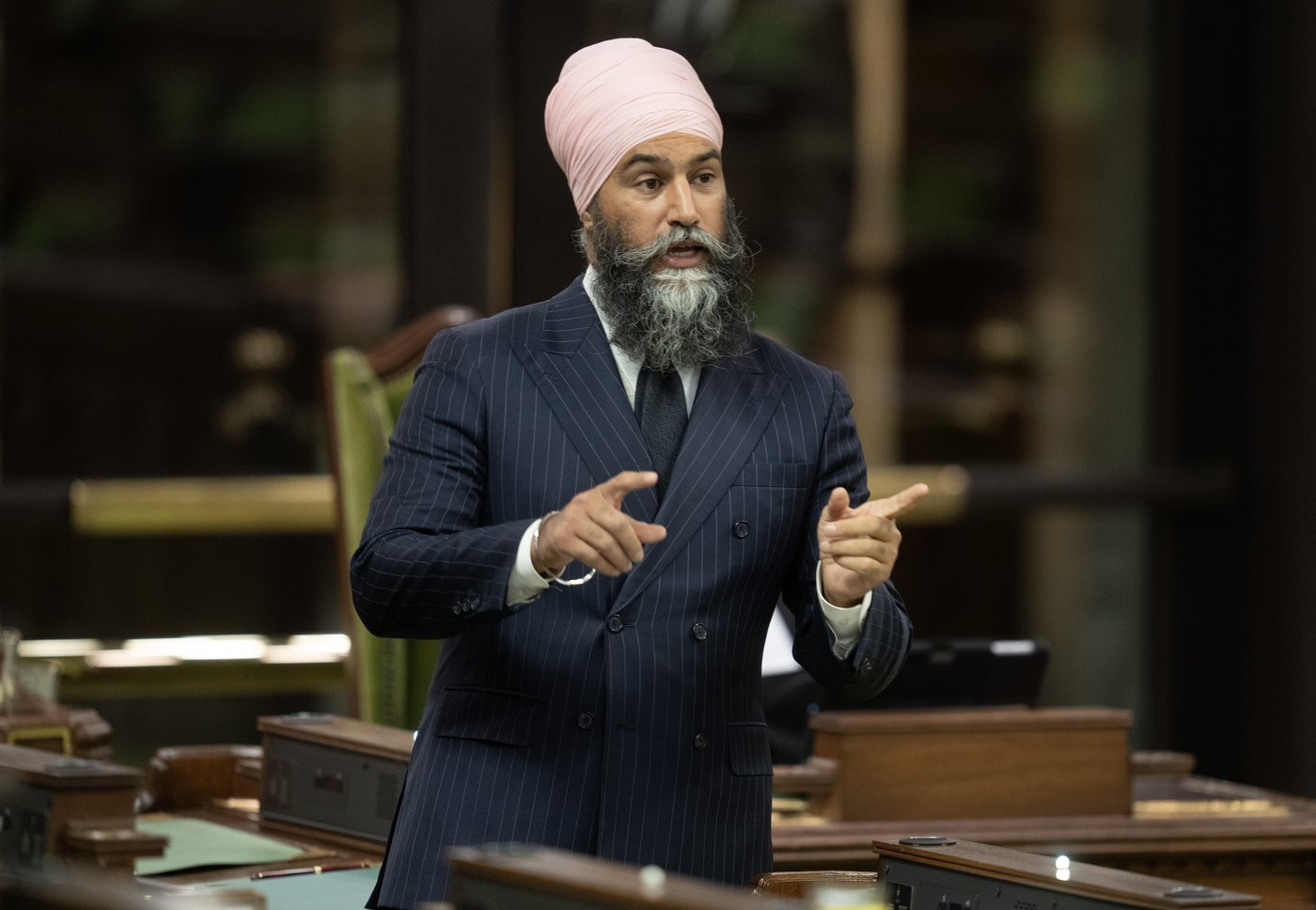 Singh ne comprend pas pourquoi Poilievre n’obtient pas son autorisation de sécurité