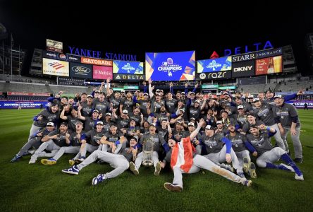 Les Dodgers remportent la Série mondiale en cinq matchs face aux Yankees